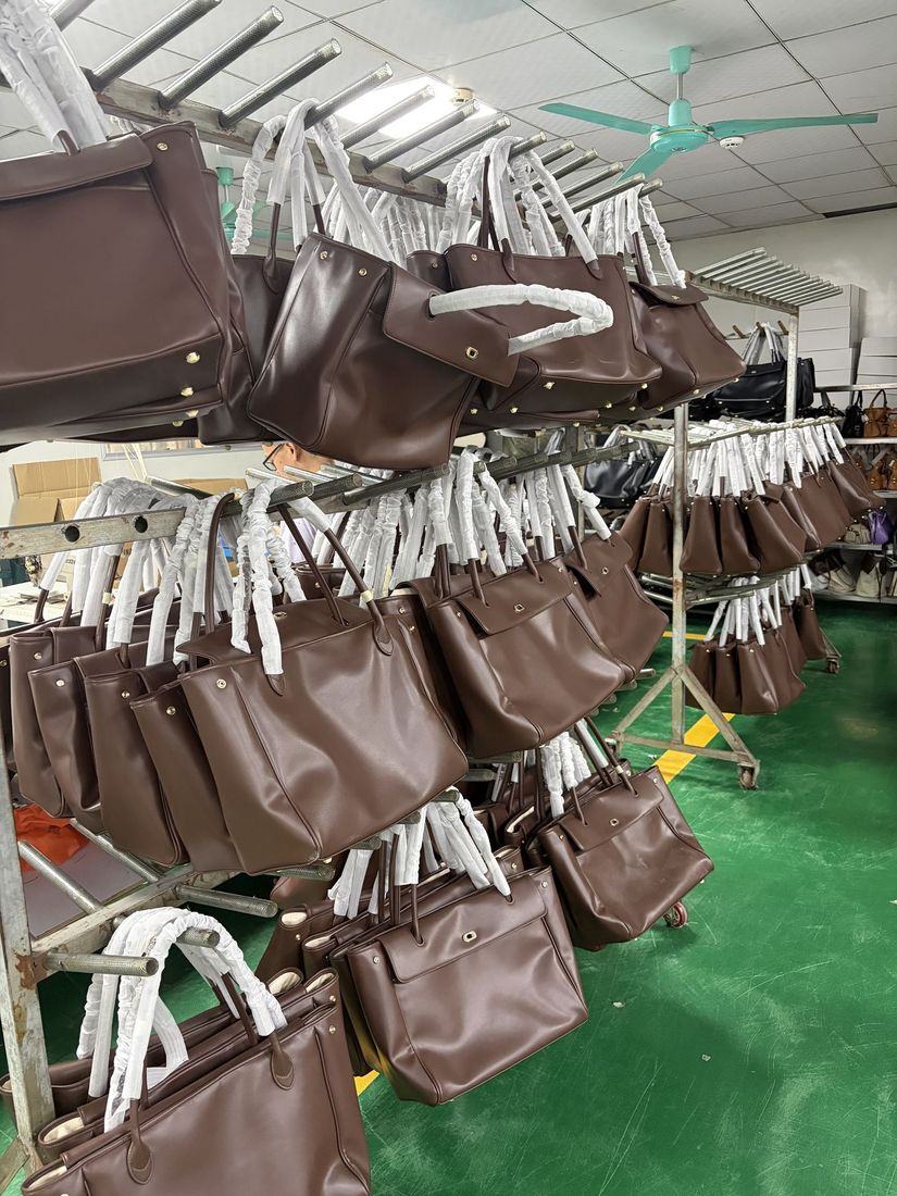 Elvion workshop in Guangzhou — in the atelier